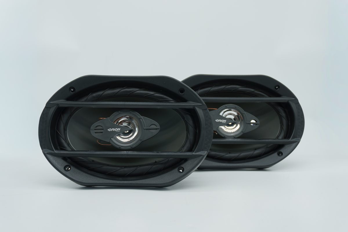 Par de alto-falantes Orion Prime Quadriaxial 6x9 polegadas